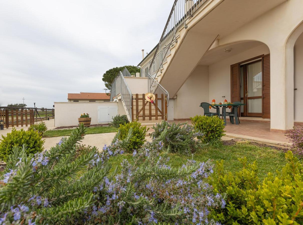Podere Valle Dei Venti La Sdriscia Exteriör bild